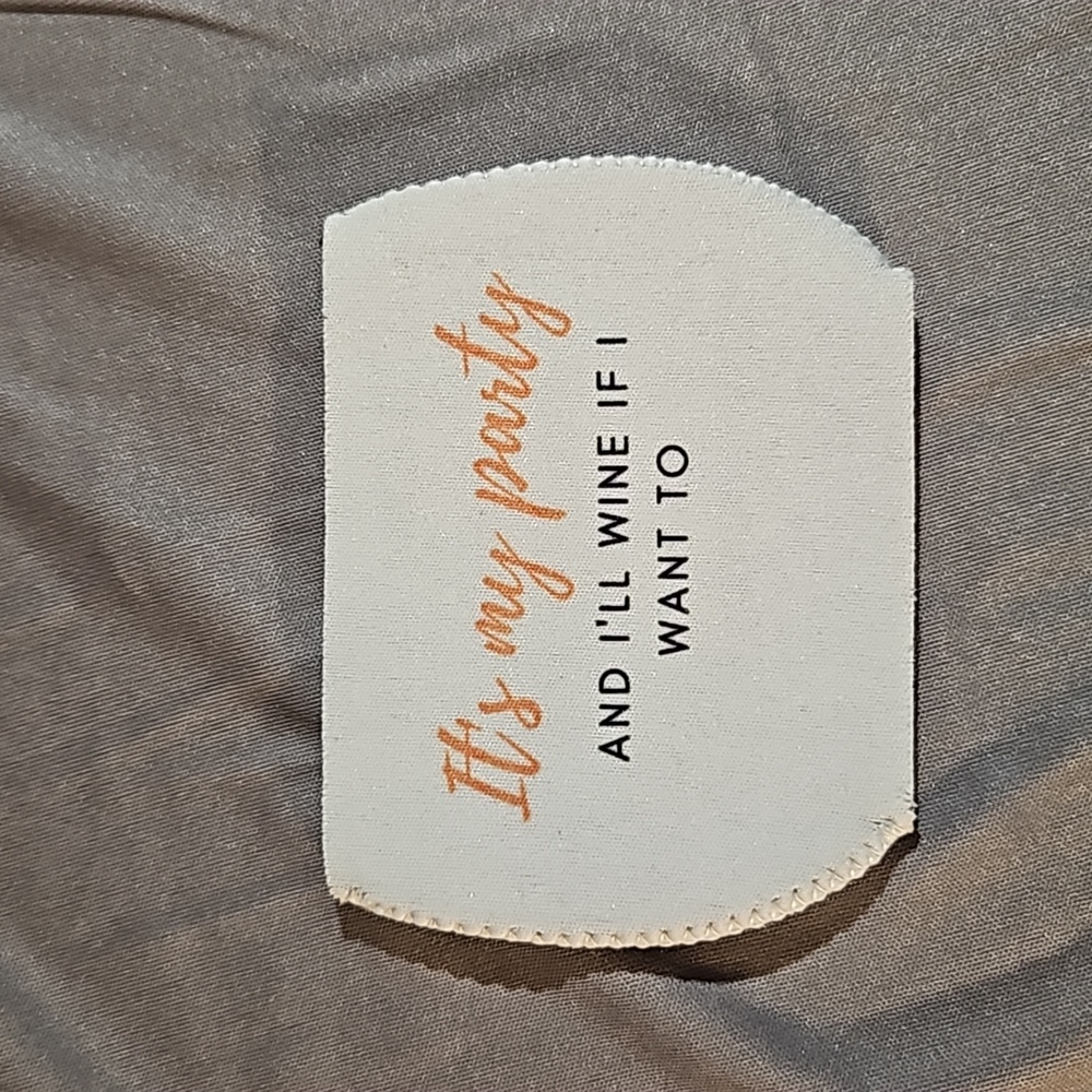 14. Set of 2 Wine Glass Coozies